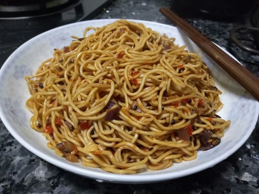 韩式辣酱炒面（水面也能干爽劲道）