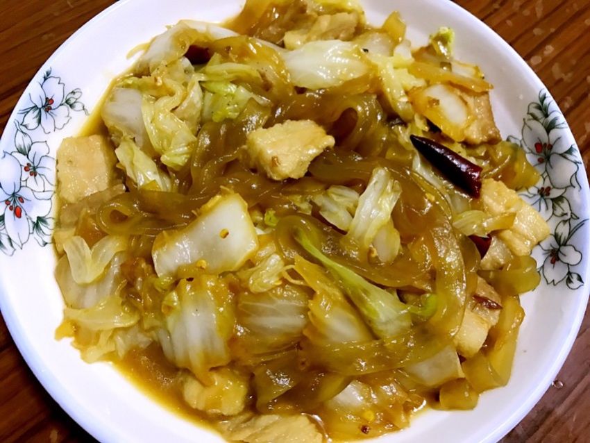五花肉白菜炖粉条