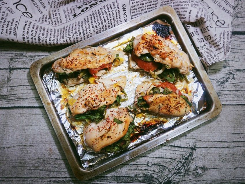 【减脂增肌】菠菜奶酪酿馅烤鸡胸 Spinach&cheese stuffed chicken breast