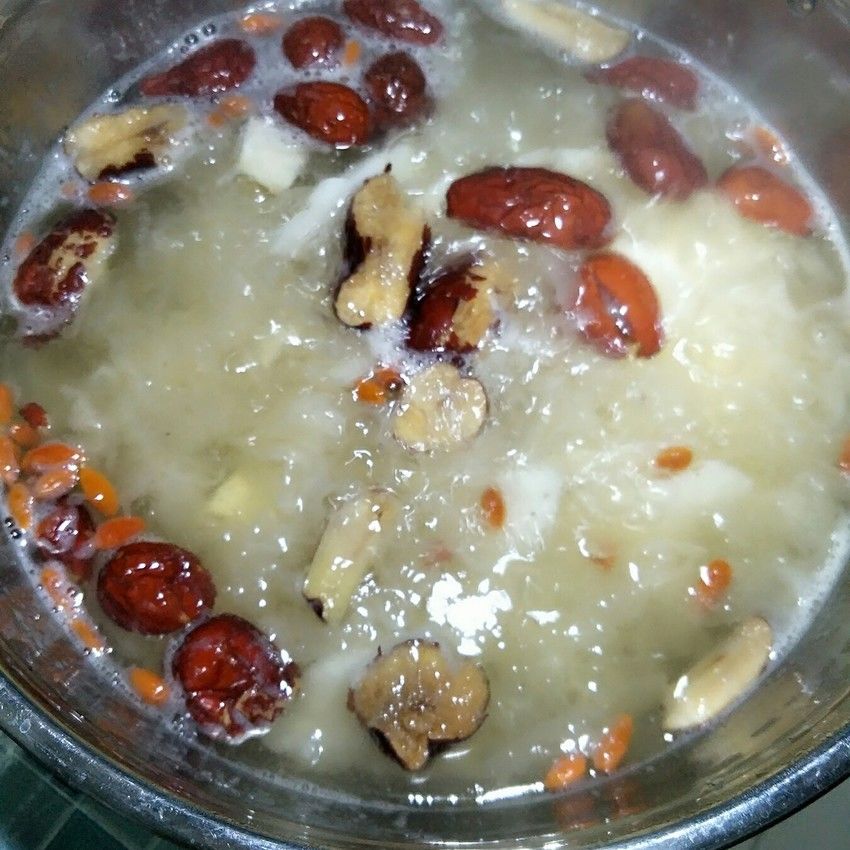 大枣山药银耳汤