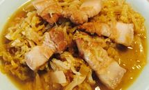 酸菜炖五花肉的做法