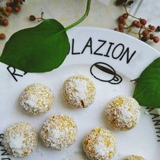 南瓜谷物椰蓉脆球