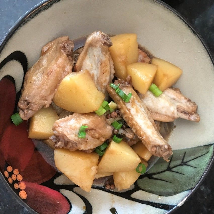 鸡翅炖土豆