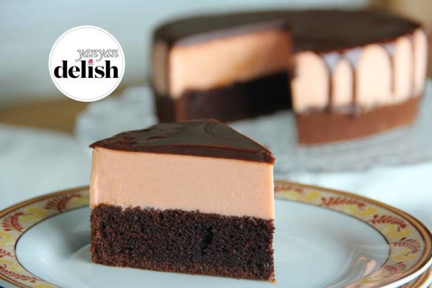 布朗尼草莓慕斯蛋糕