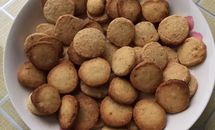 花生奶油饼干（附花生酱的做法）的做法