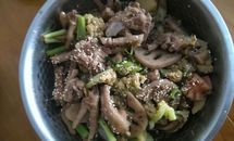 排骨鸡爪大串烧的做法