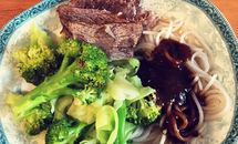 【健身girl】超快黑椒拌面的做法