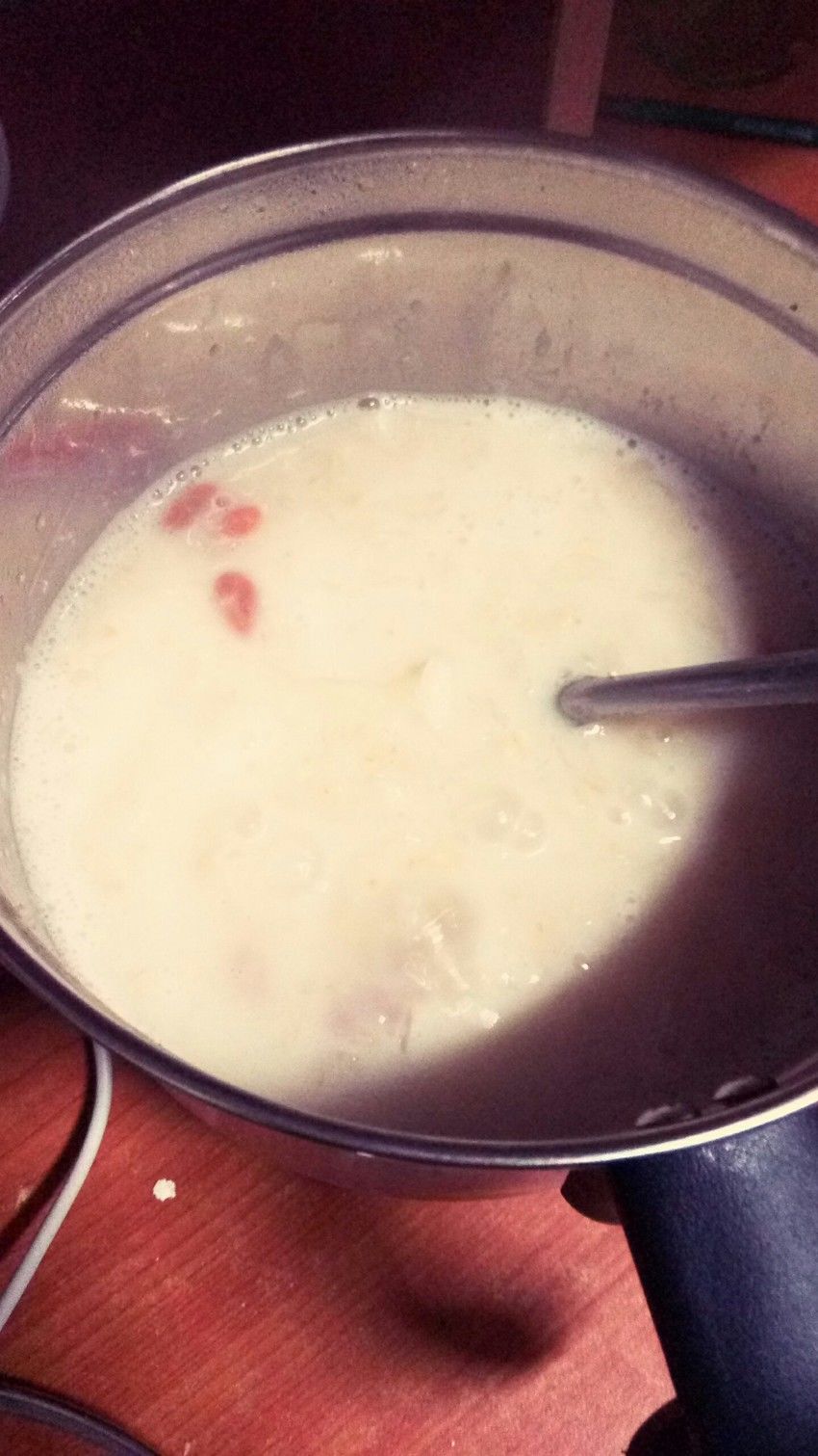 酸奶燕麦炖银耳