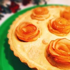 花朵苹果奶酪派