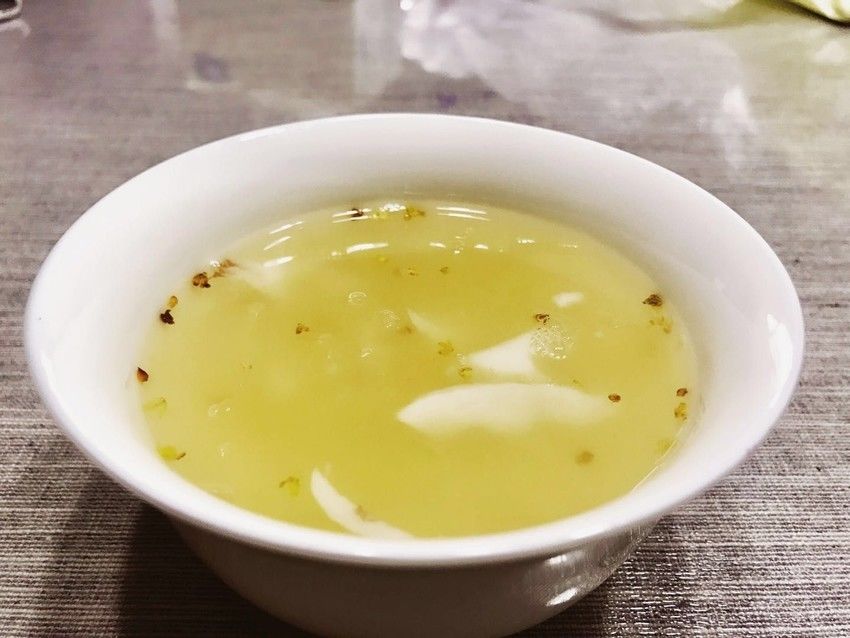 桂花银耳羹
