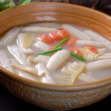 冬笋竹荪汤