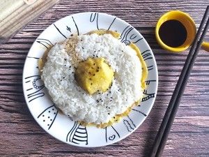 元旦饭团（荷包蛋）的做法步骤 第4步
