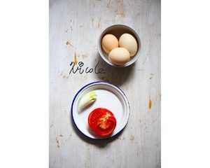番茄炒蛋(伊莱特炒菜机器人)的做法步骤 第1步