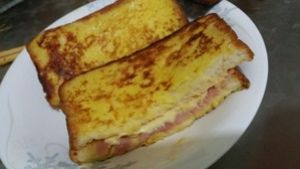 芝士火腿厚多士的做法步骤 第3步