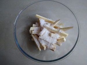 椰香红薯条的做法步骤 第4步