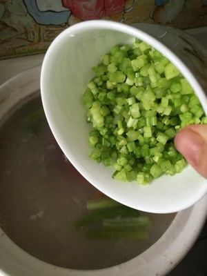 堂妈教你做潮汕海鲜粥的做法步骤 第16步