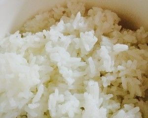「宿舍-电饭煲菜谱」简易咖喱饭的做法步骤 第1步