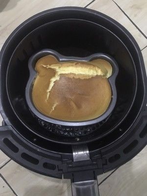 简单快手空气炸锅酸奶蛋糕6寸（水浴法）的做法步骤 第6步