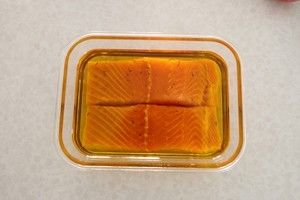 Confit salmon法式油封三文鱼（纪念日之主菜）的做法步骤 第7步