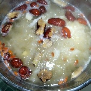 大枣山药银耳汤的做法步骤 第2步