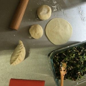 香菇豆腐干青菜包的做法步骤 第2步