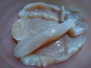 瘦宅快乐套餐系列之整个茄汁鸡肉煲的做法步骤 第2步