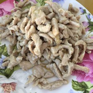 鱼香肉丝（By新浪微博@艺格）的做法步骤 第5步