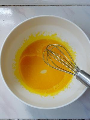 粗粮也可以如此小资。【玉米戚风蛋糕】的做法步骤 第3步