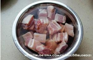 海参红烧肉的做法步骤 第1步