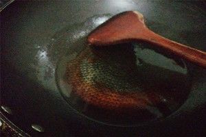 秘制炖肘子的做法步骤 第4步