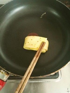 消灭多余可丽饼——花生酱风味早餐的做法步骤 第5步
