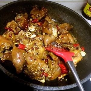麻辣鲜香冷吃卤猪蹄的做法步骤 第12步