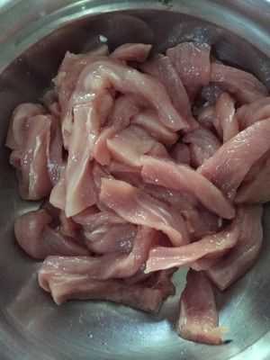 软炸里脊的做法步骤 第1步