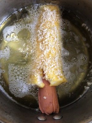 拉丝热狗的做法步骤 第5步