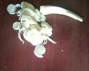 山海关焖口条的做法步骤 第1步