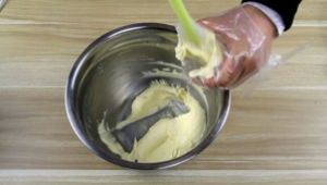 Bakingpie-小蛋糕大花样,一秒勾起食欲&花朵蛋糕的做法步骤 第4步