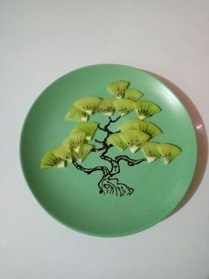 果蔬拼盘盘饰摆盘（松树）的做法步骤 第1步