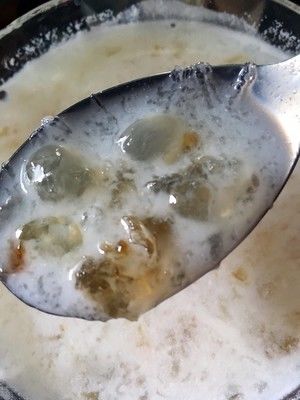 桃胶皂角米雪燕糖水的做法步骤 第5步