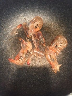 虾仁南瓜羹的做法步骤 第3步
