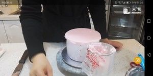 淡奶油彩虹抹面的做法步骤 第1步