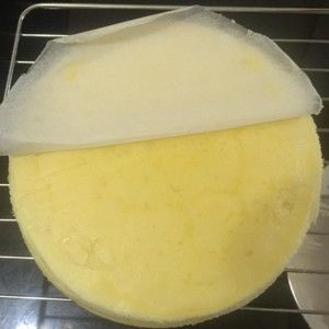 完美的戚风蛋糕（烘培小白一次成功）的做法步骤 第8步