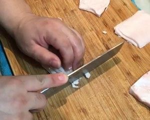 三款Q弹火锅丸食材前期处理步骤的做法步骤 第11步