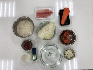 香草蔬菜鱼肉藜麦粥的做法步骤 第1步