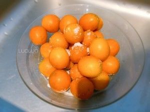冰糖金橘饯🍊老少皆宜小零食的做法步骤 第2步