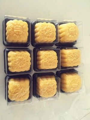 香港半岛酒店奶黄月饼（桃山皮）的做法步骤 第7步