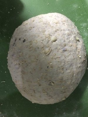 免揉！无糖！超级懒人版适合哺乳期黑胡椒黑土豆全麦脆皮包的做法步骤 第10步