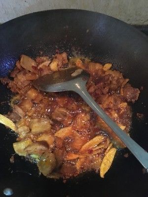 重庆风味笋衣炒肉的做法步骤 第4步