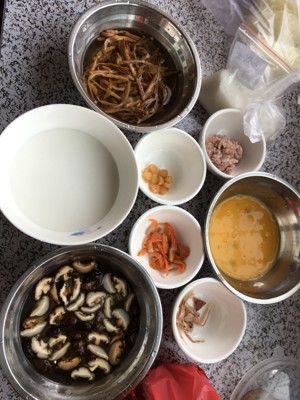 漳州卤面的做法步骤 第1步