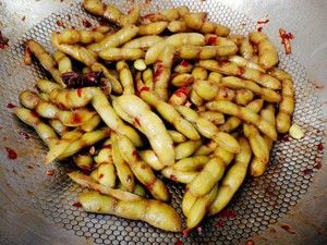 汤氏辣炒毛豆的做法步骤 第3步