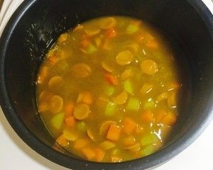 「宿舍-电饭煲菜谱」简易咖喱饭的做法步骤 第6步